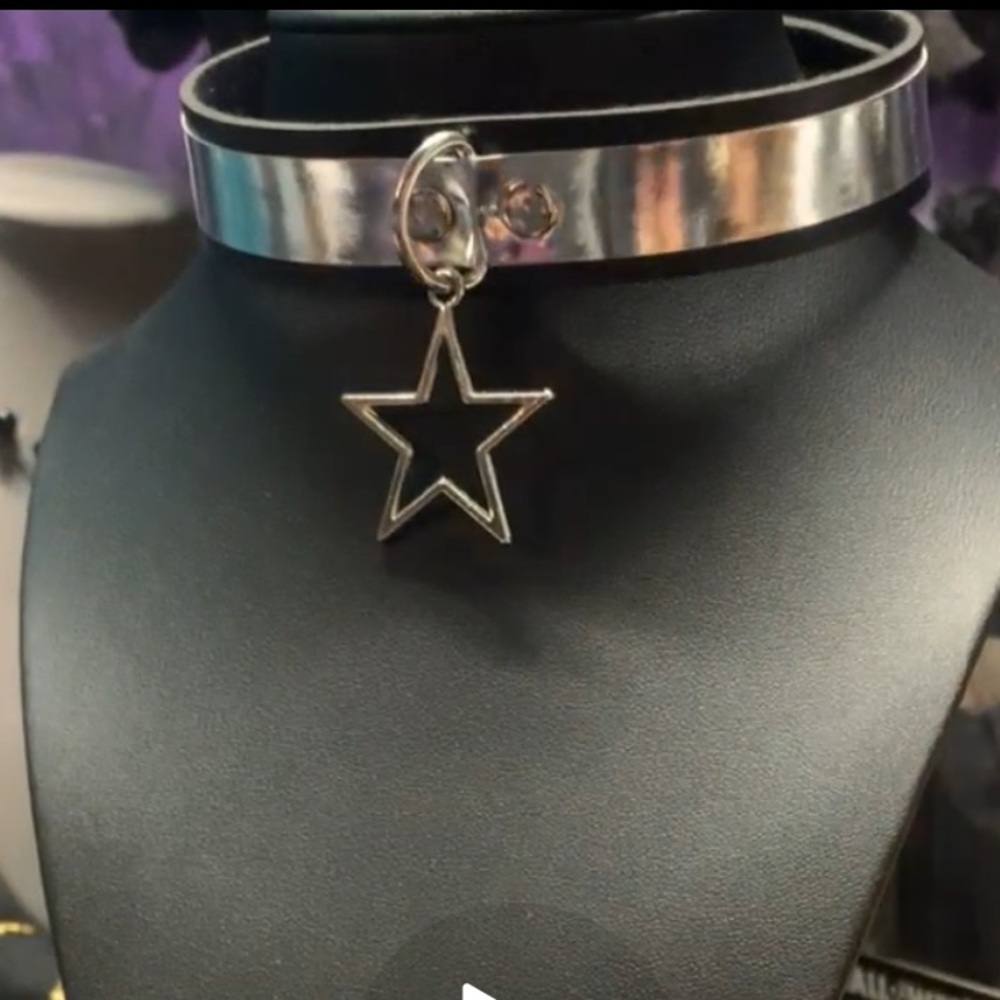 Silver Star Choker Necklace